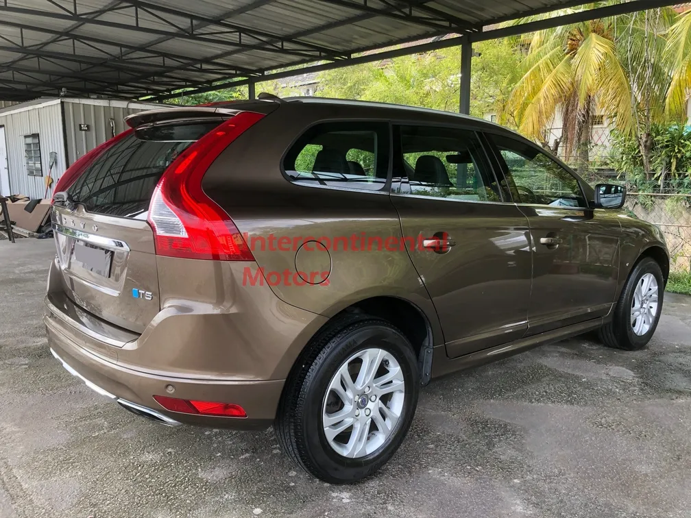 2015 Volvo XC60 T5 E-Drive 2.0 (A) image thumbnail 4