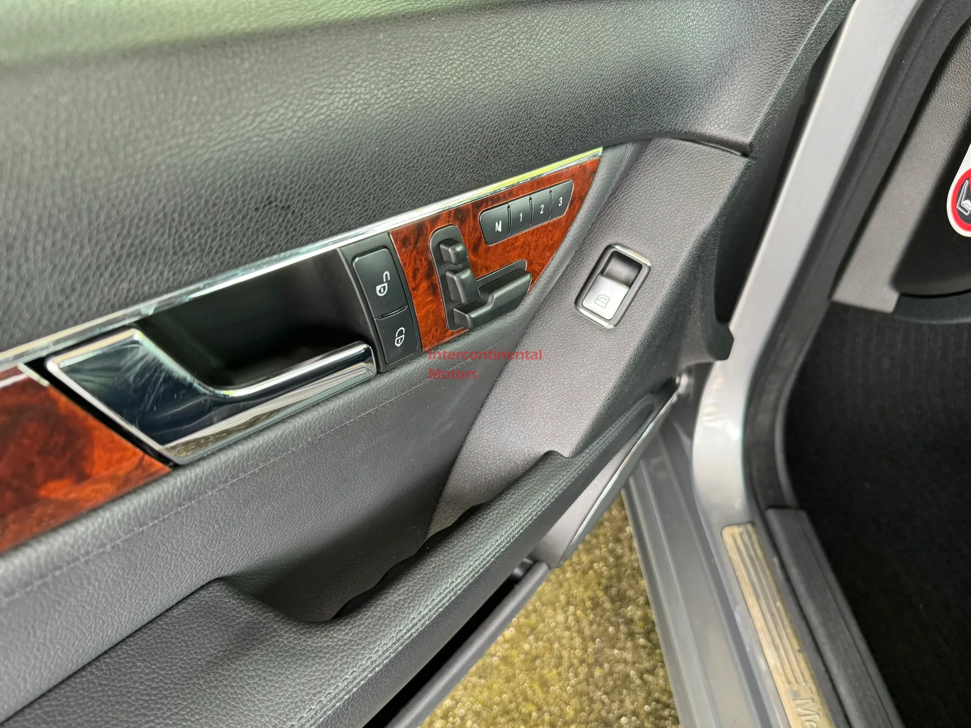 2010 Mercedes-Benz C200 1.8 CGi (A) image thumbnail 9