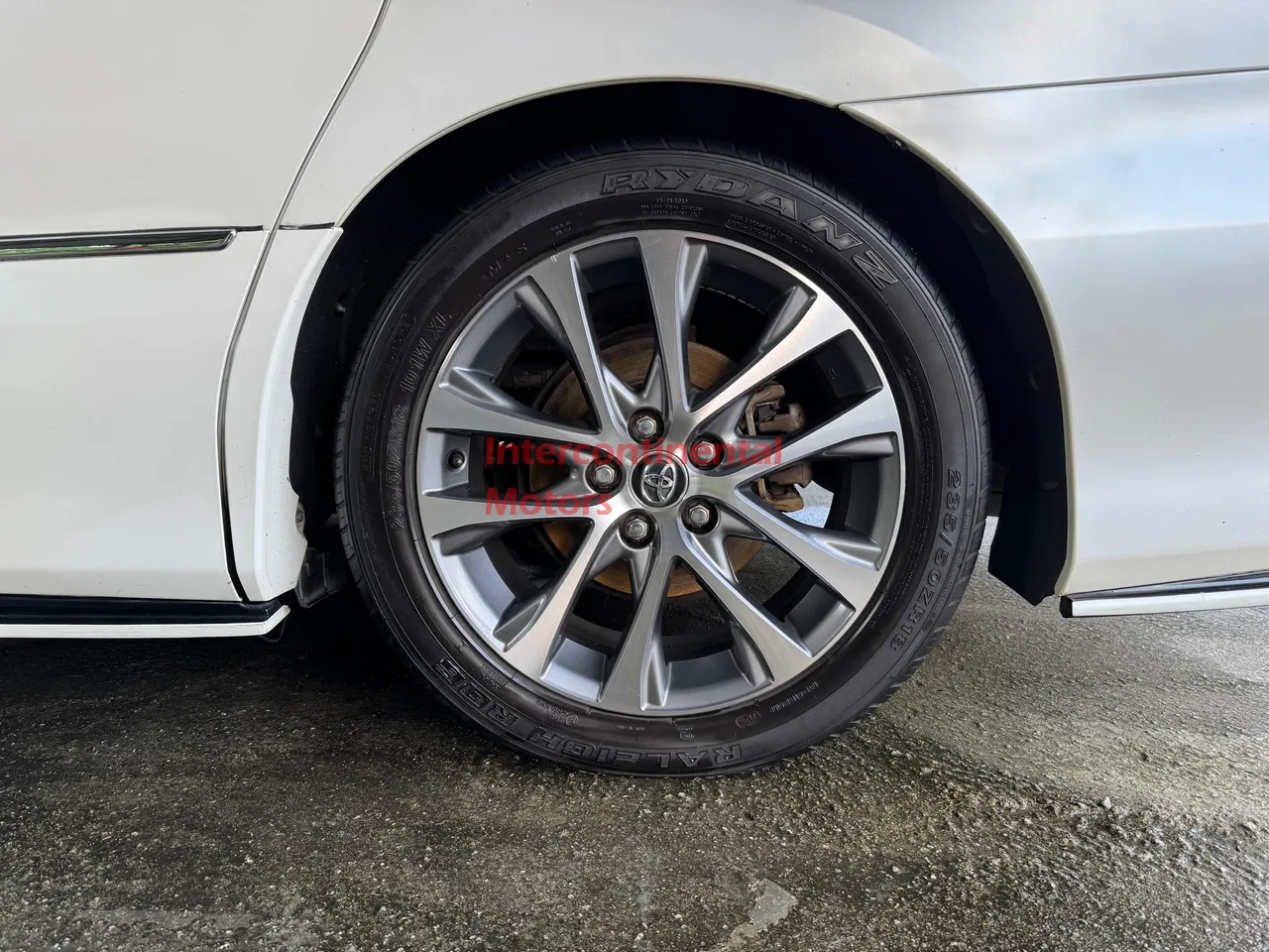 Thumbnail 15 of 2016 Toyota Estima 2.4 Premium-G image