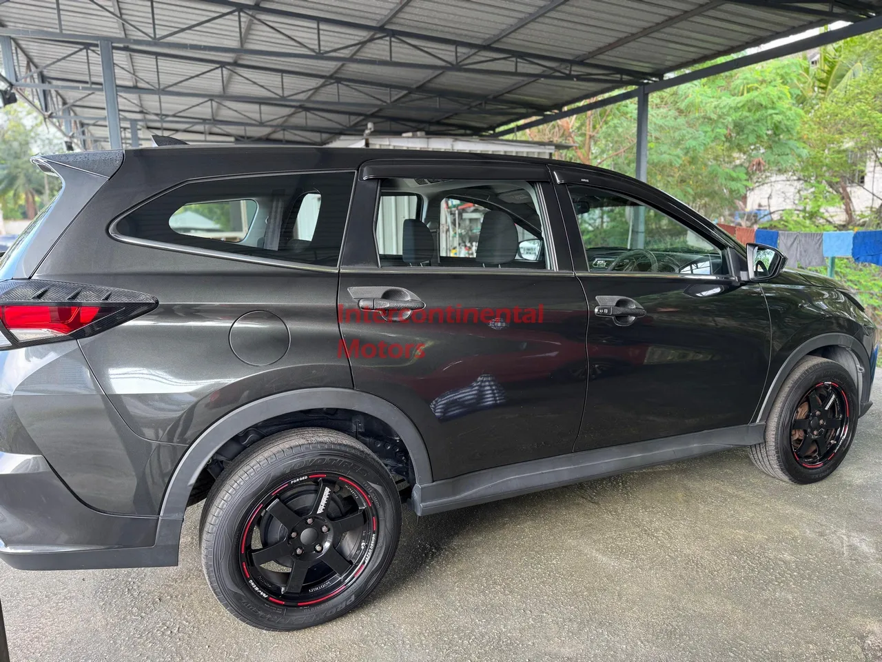 Thumbnail 6 of 2019 Perodua Aruz 1.5 X image