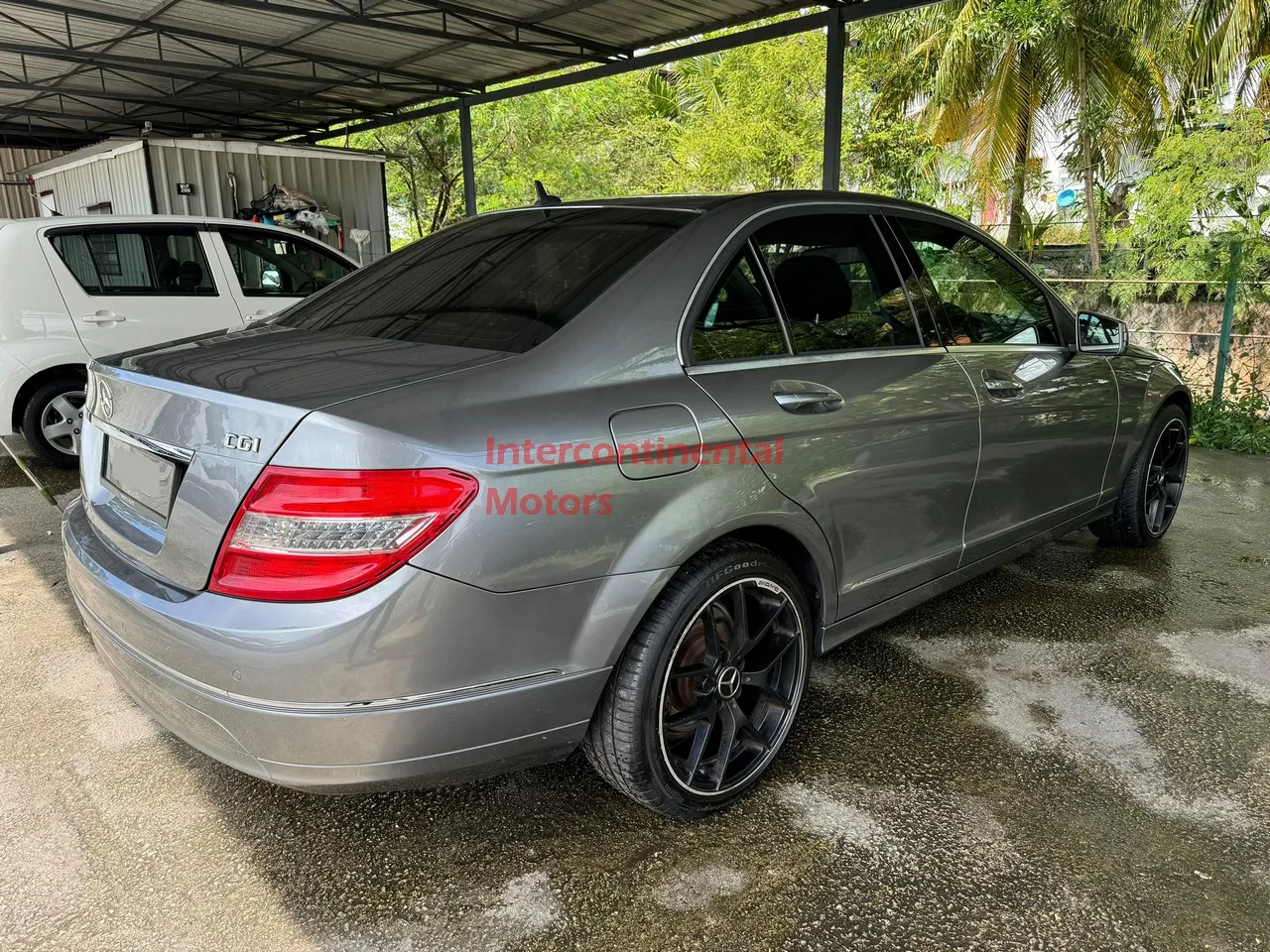 2010 Mercedes-Benz C200 1.8 CGi (A) image thumbnail 4