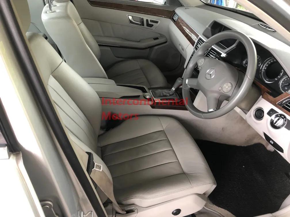 2012 Mercedes-Benz E200 CGi 1.8 (A) image thumbnail 8