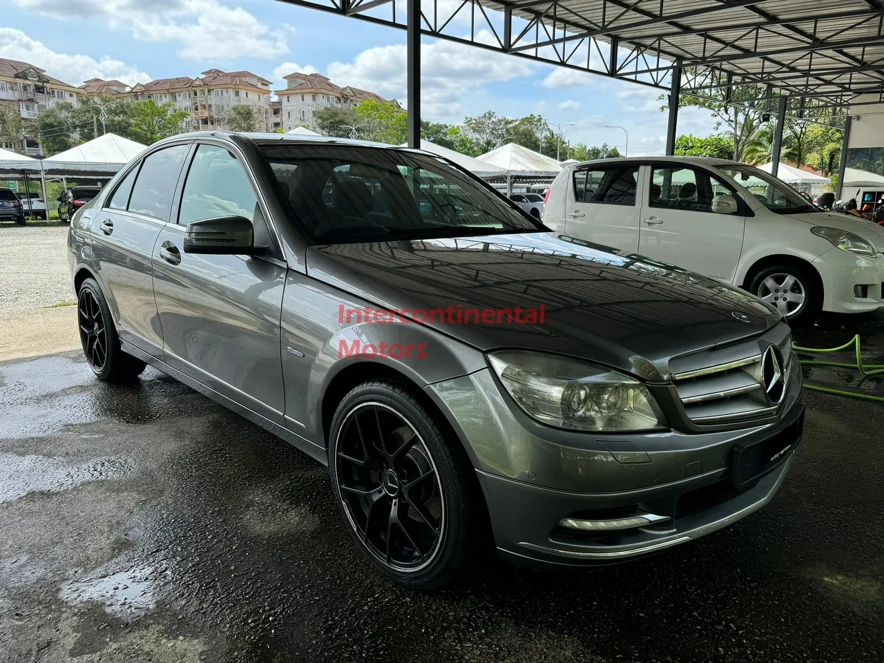 2010 Mercedes-Benz C200 1.8 CGi (A) image thumbnail 2