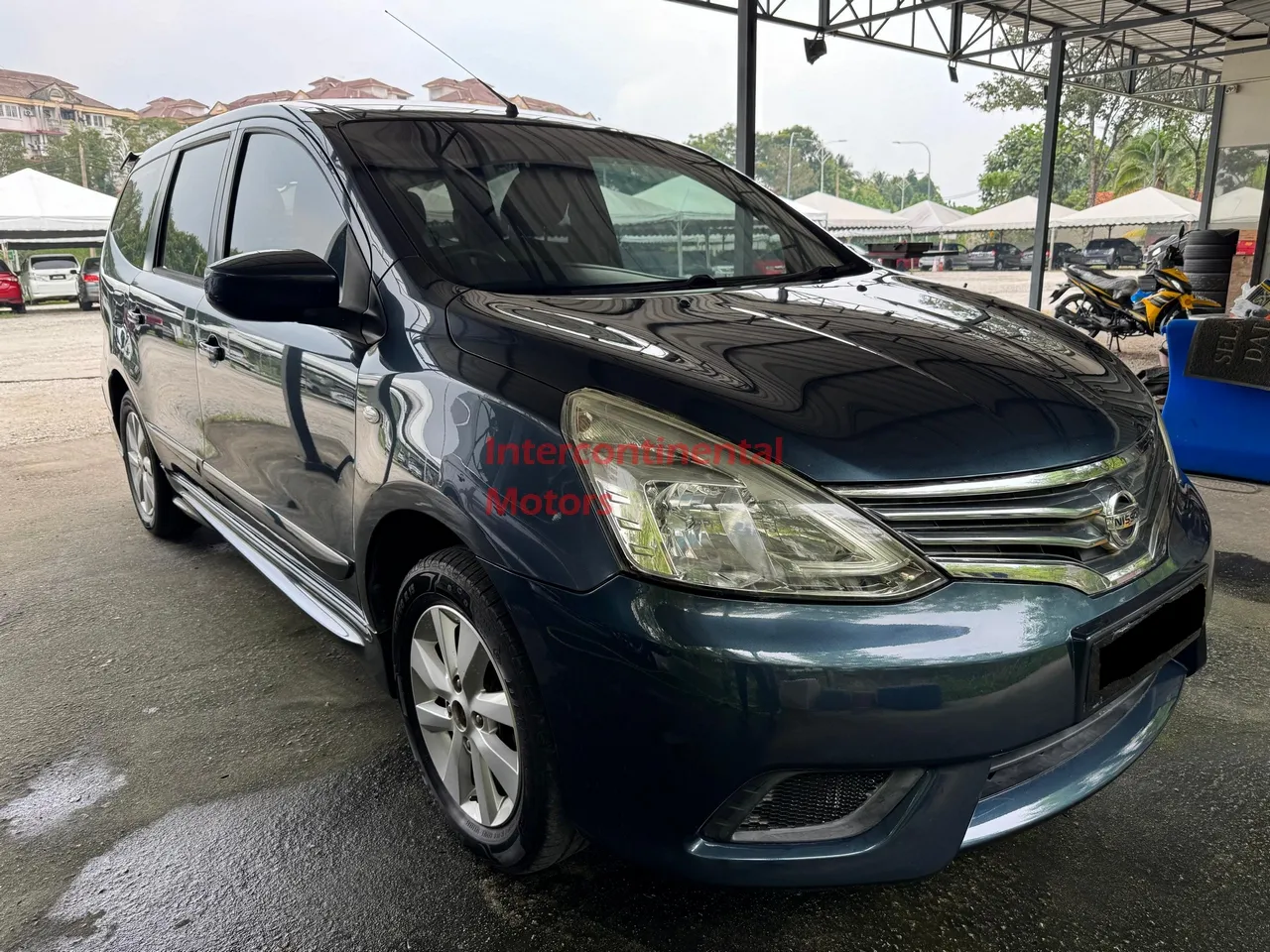 Thumbnail 4 of 2016 Nissan Grand Livina 1.6 (A) image