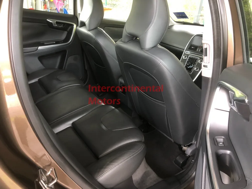 2015 Volvo XC60 T5 E-Drive 2.0 (A) image thumbnail 10