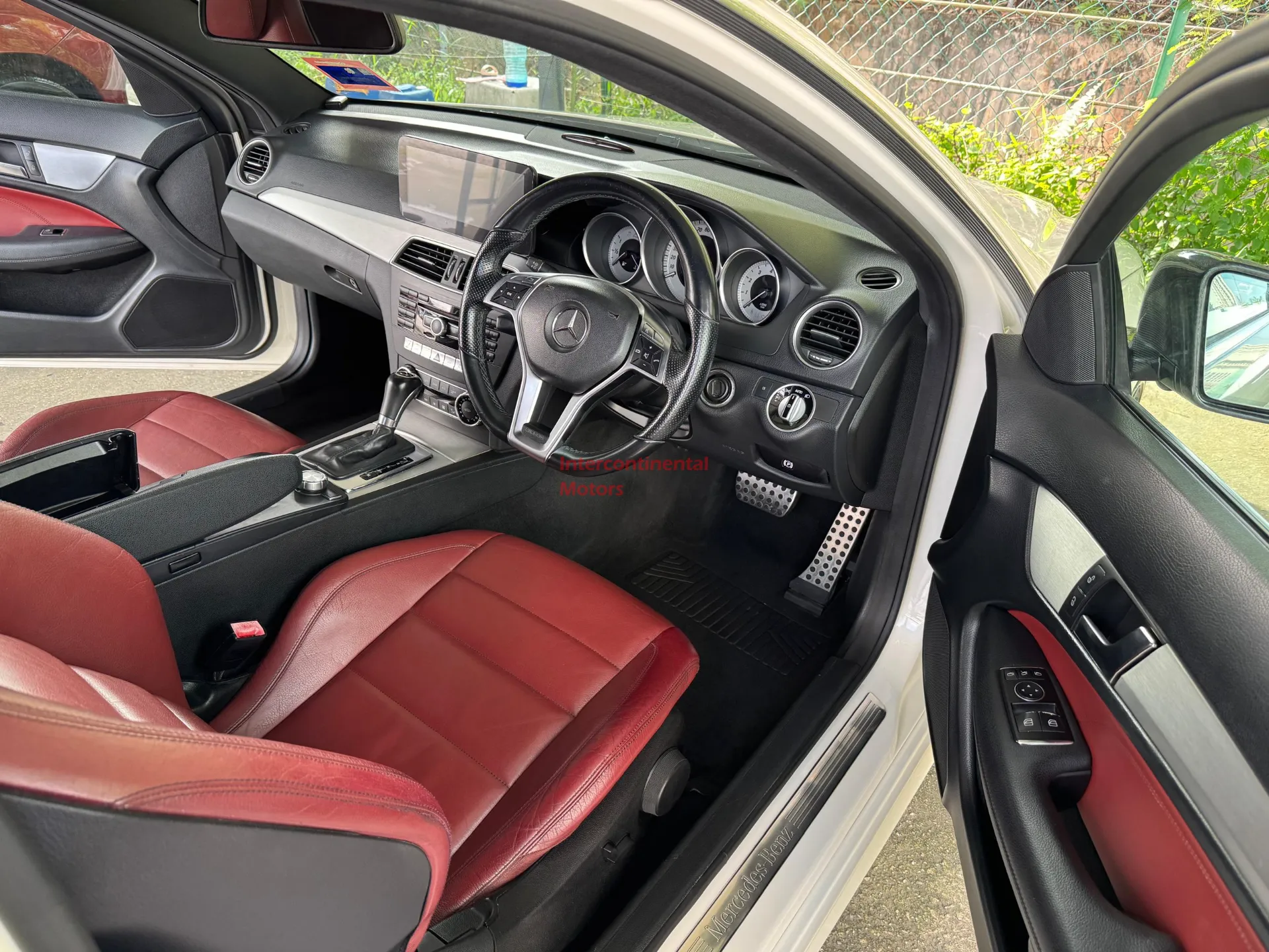 2012 Mercedes-Benz C250 1.8 AMG Coupe (A) image thumbnail 8