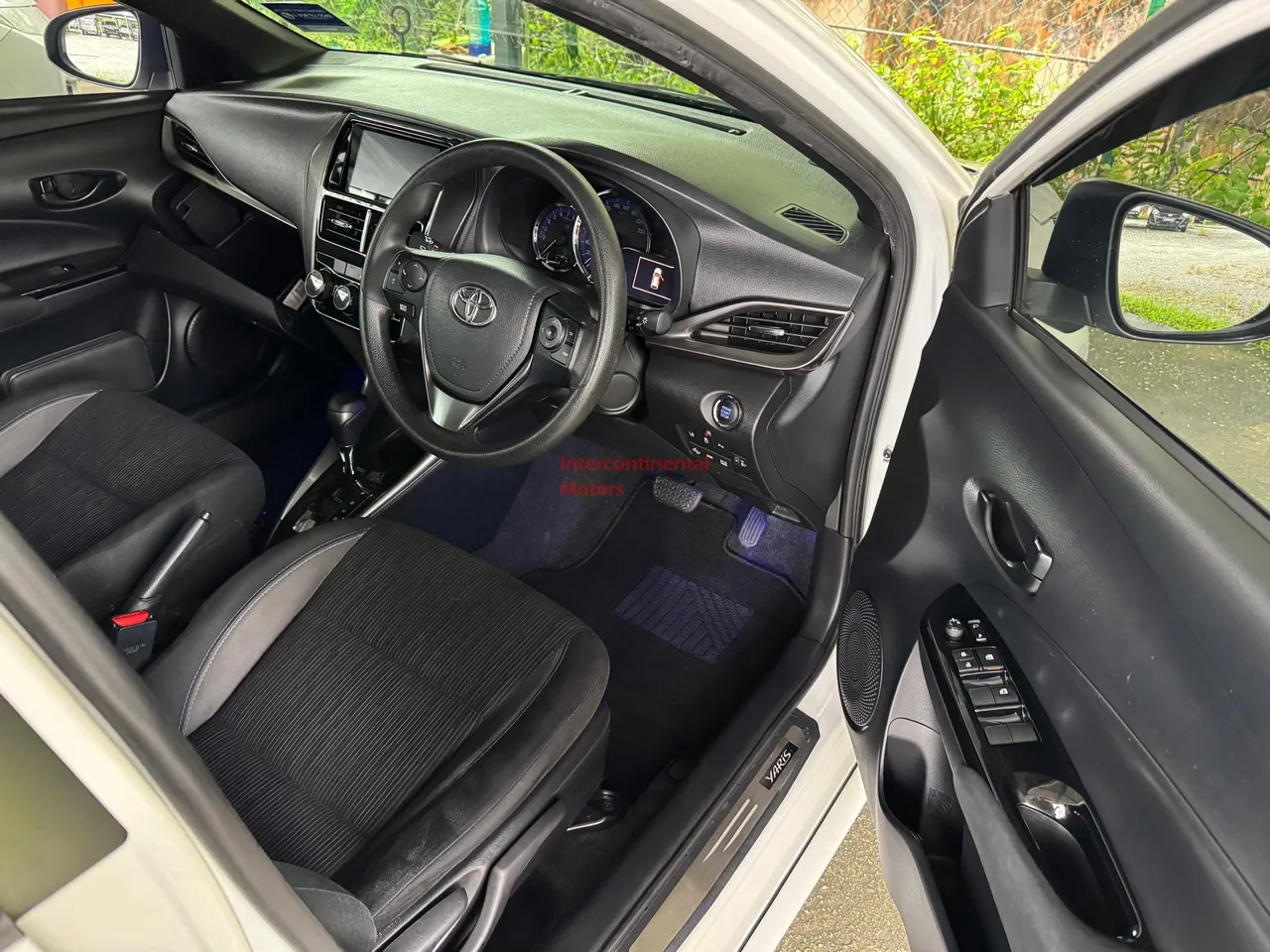 Thumbnail 8 of 2021 Toyota Yaris 1.5 E image