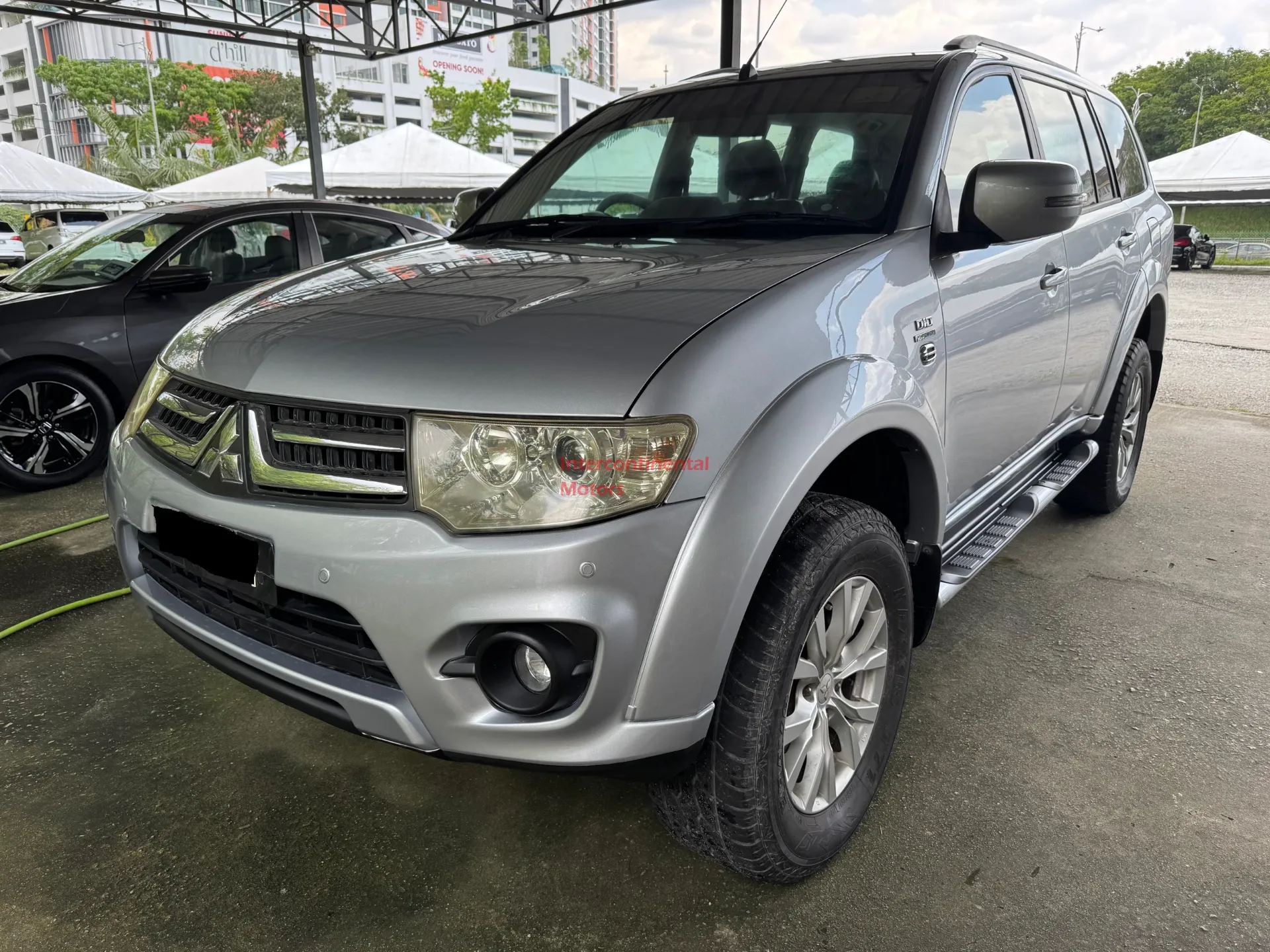 2013 Mitsubishi Pajero Sport 2.5 VGT thumbnail 2