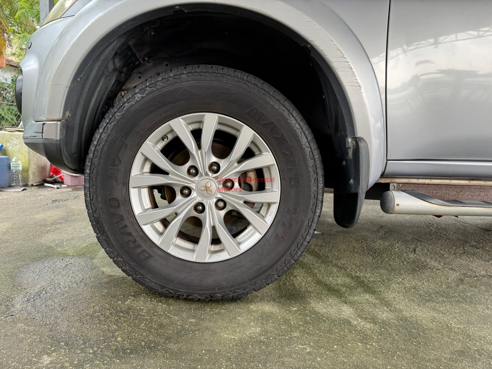 2013 Mitsubishi Pajero Sport 2.5 VGT thumbnail 17