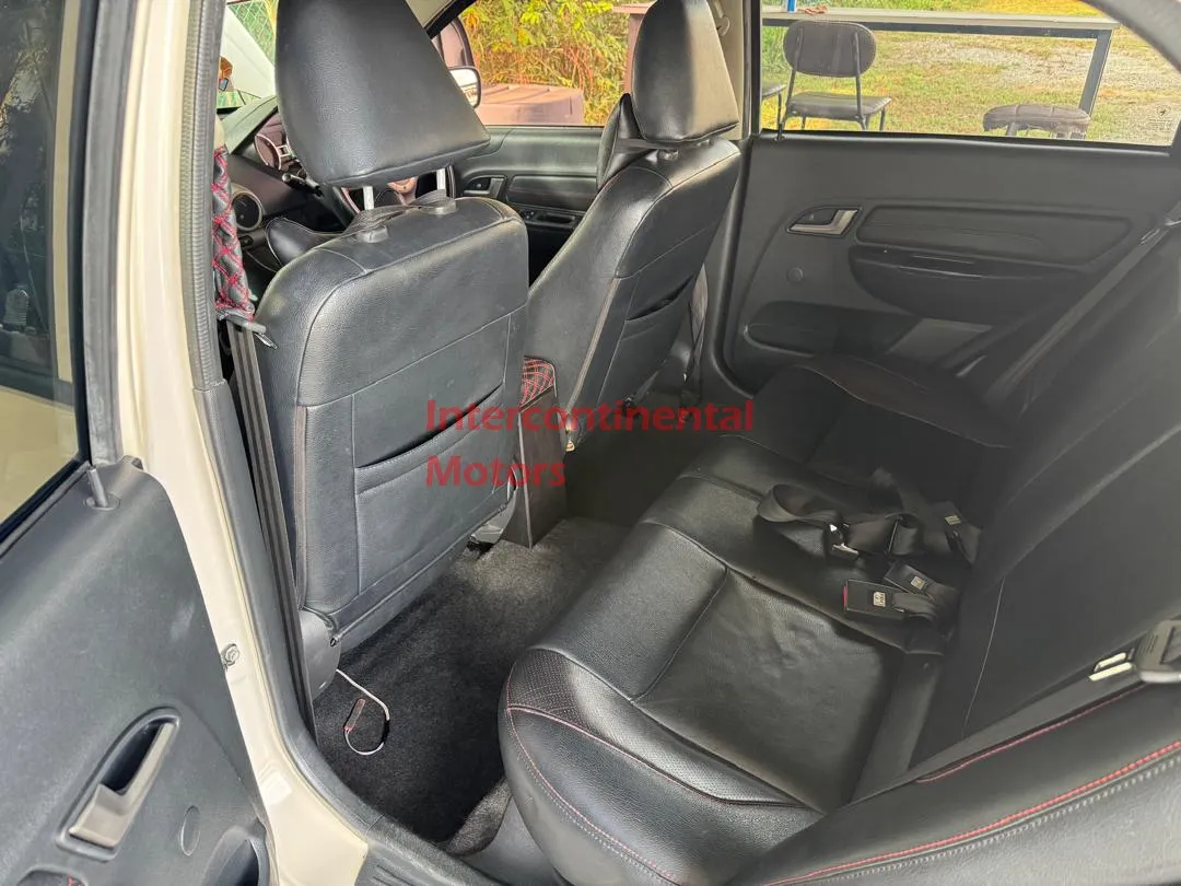 2012 Proton Saga 1.6 FLX SE thumbnail 15
