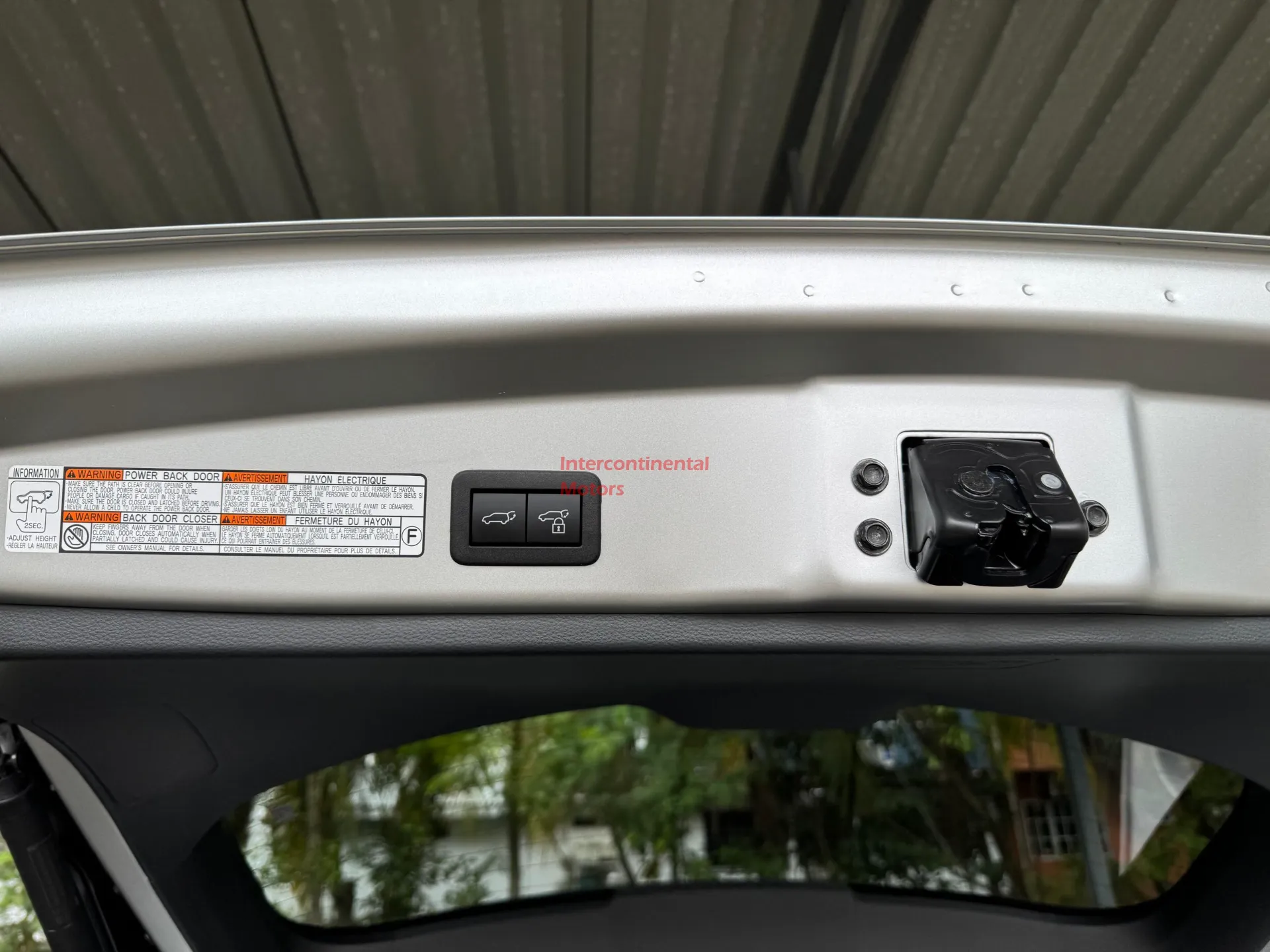 2023 Toyota Corolla Cross 1.8 V thumbnail 9