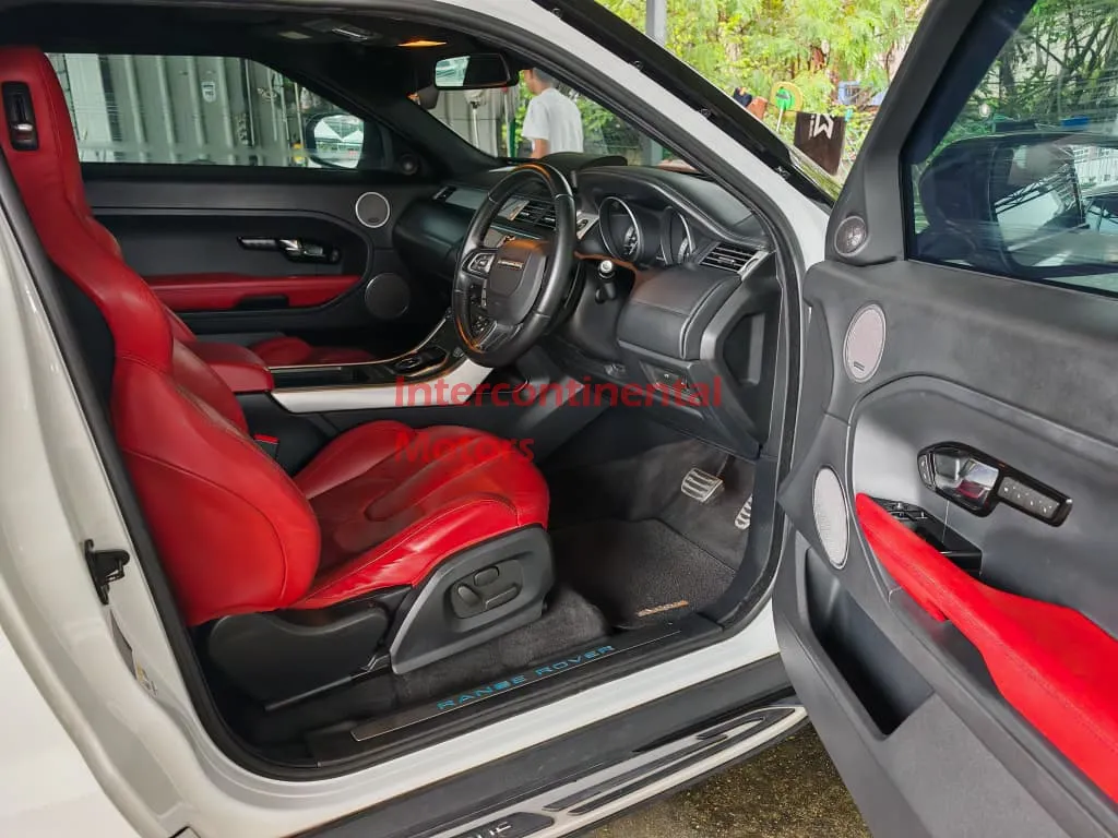 2013 Land Rover Range Rover Evoque Coupe 2.0 thumbnail 6