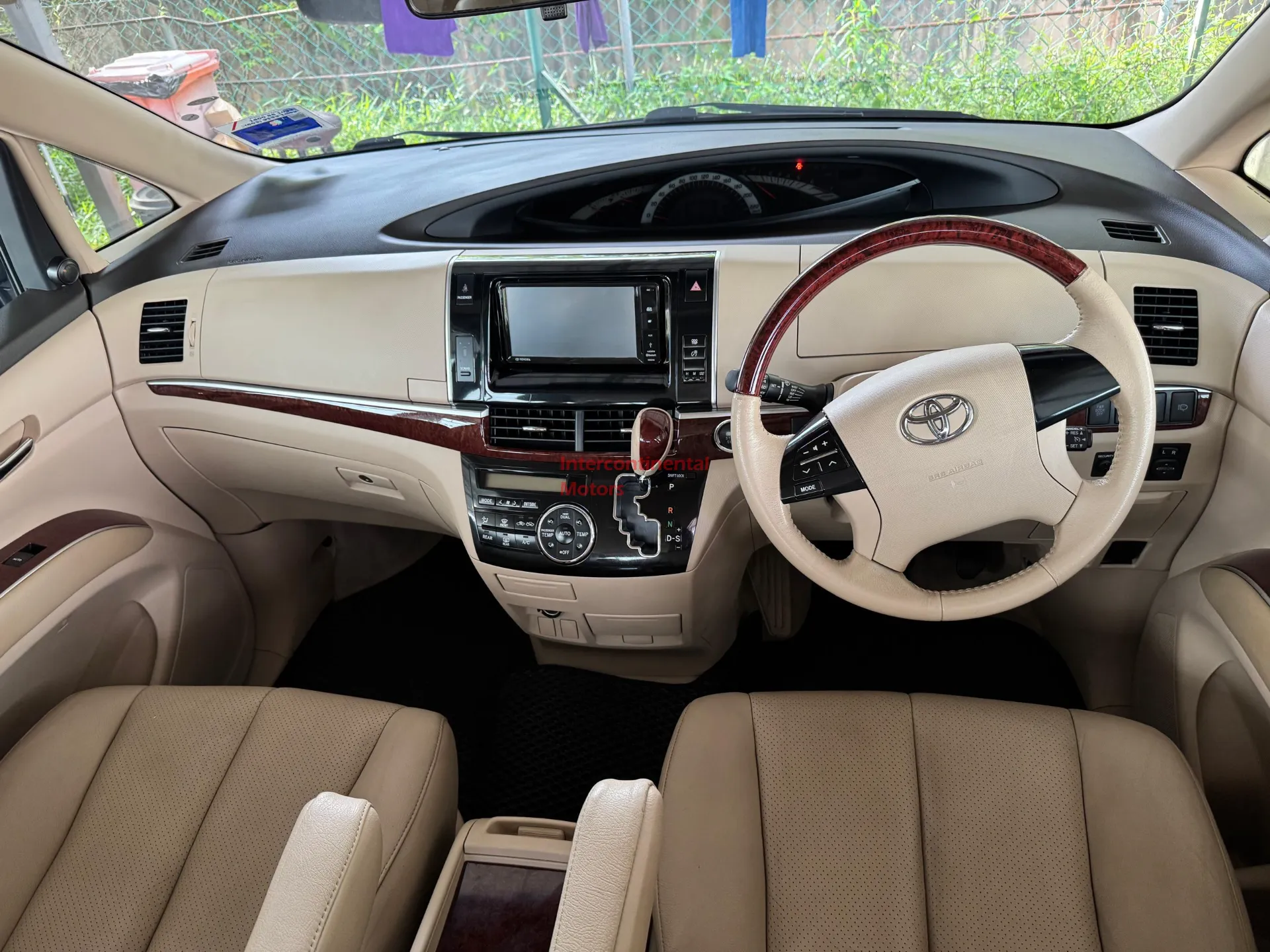 2014 Toyota Previa Estima 2.4 thumbnail 11