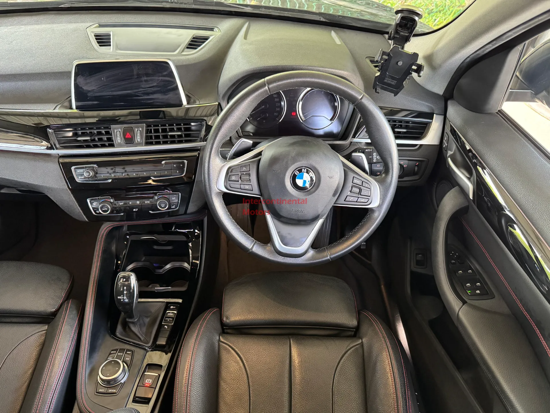 2018 BMW X1 SDrive20i 2.0 thumbnail 13