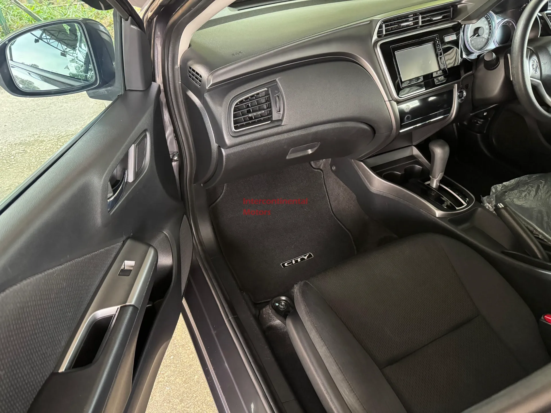 2019 Honda City 1.5 E thumbnail 12