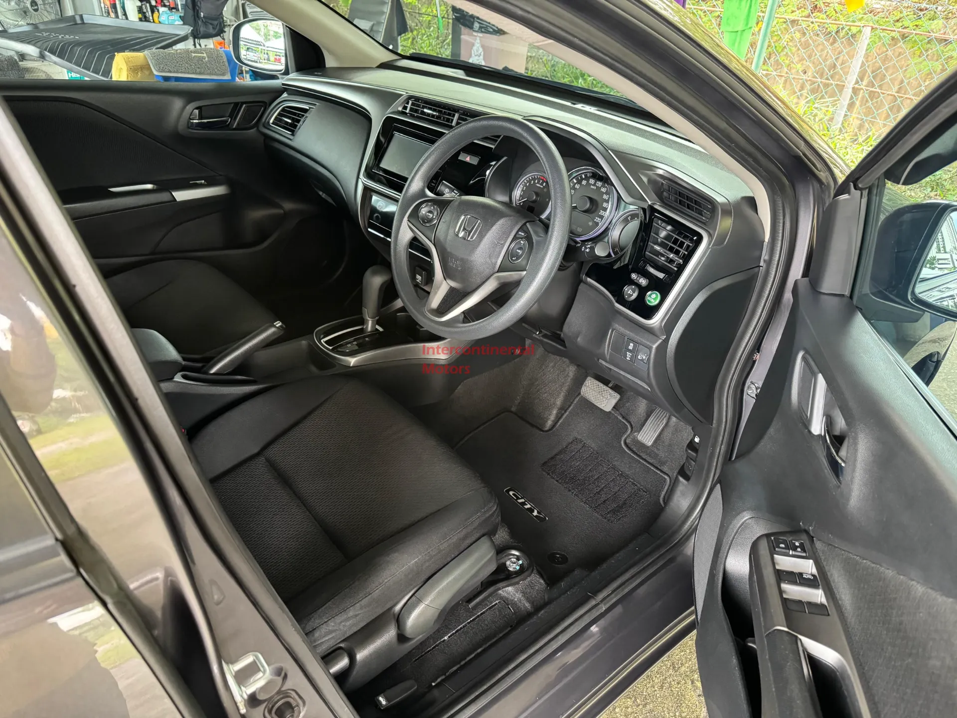 2019 Honda City 1.5 E thumbnail 8