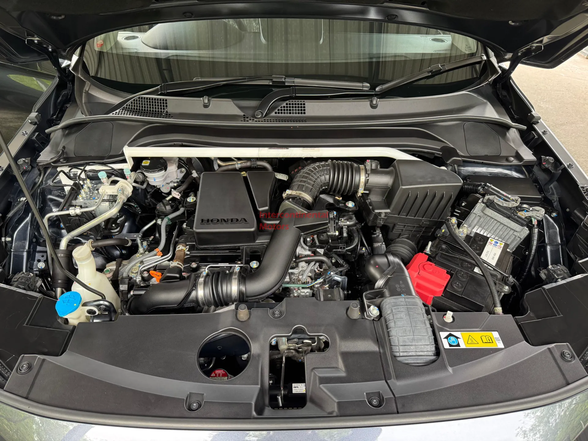 2025 Honda HR-V 1.5T V thumbnail 17