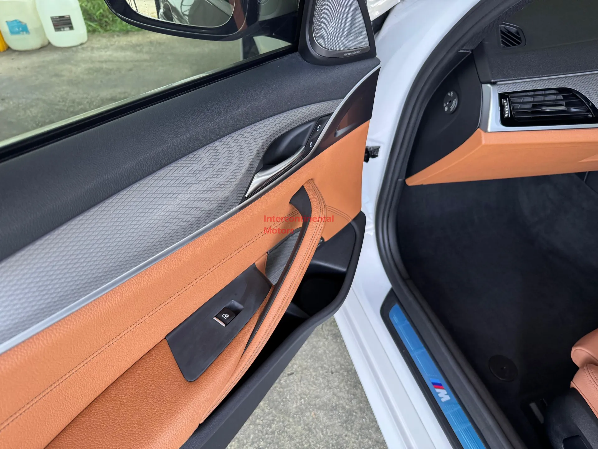 2017 BMW 530i 2.0 M Sport thumbnail 13