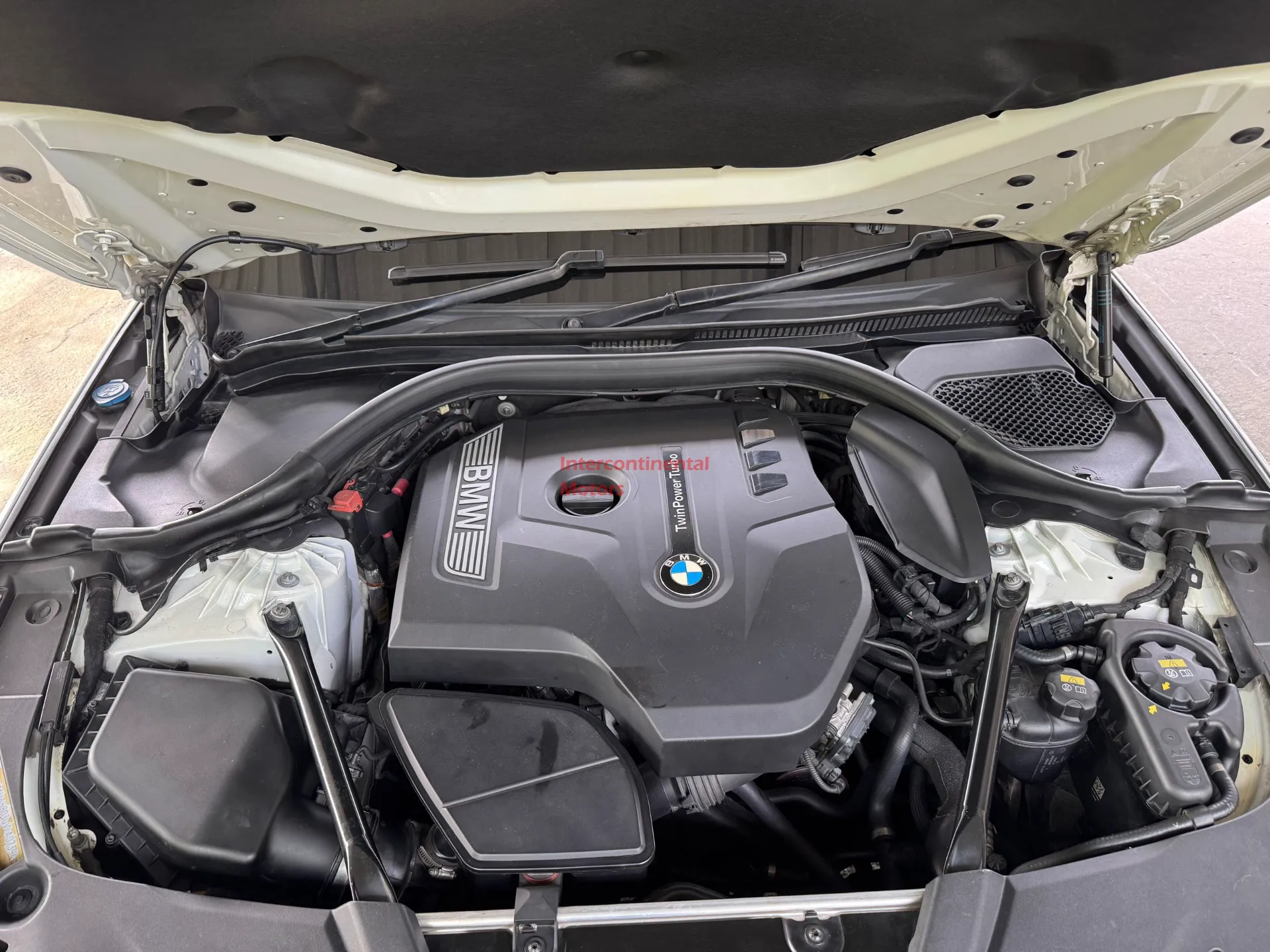 2017 BMW 530i 2.0 M Sport thumbnail 8