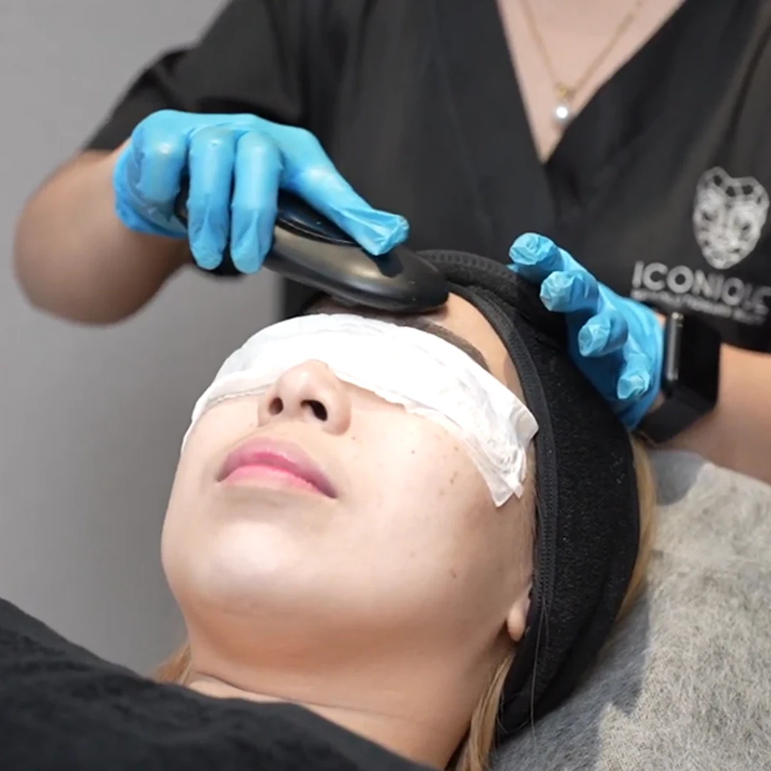 Iconique Collagen Boost Facial