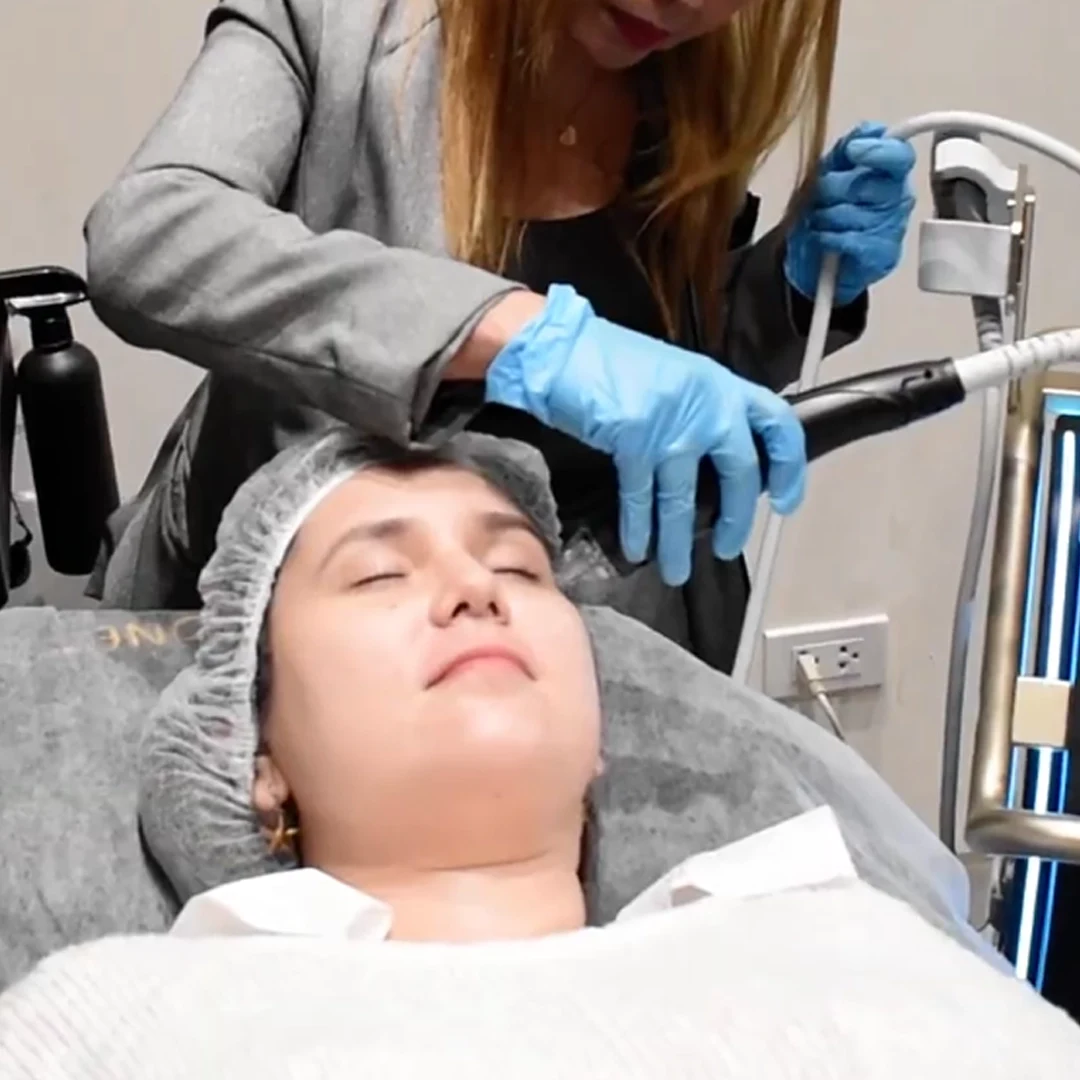 Iconique Collagen Lift Therapy