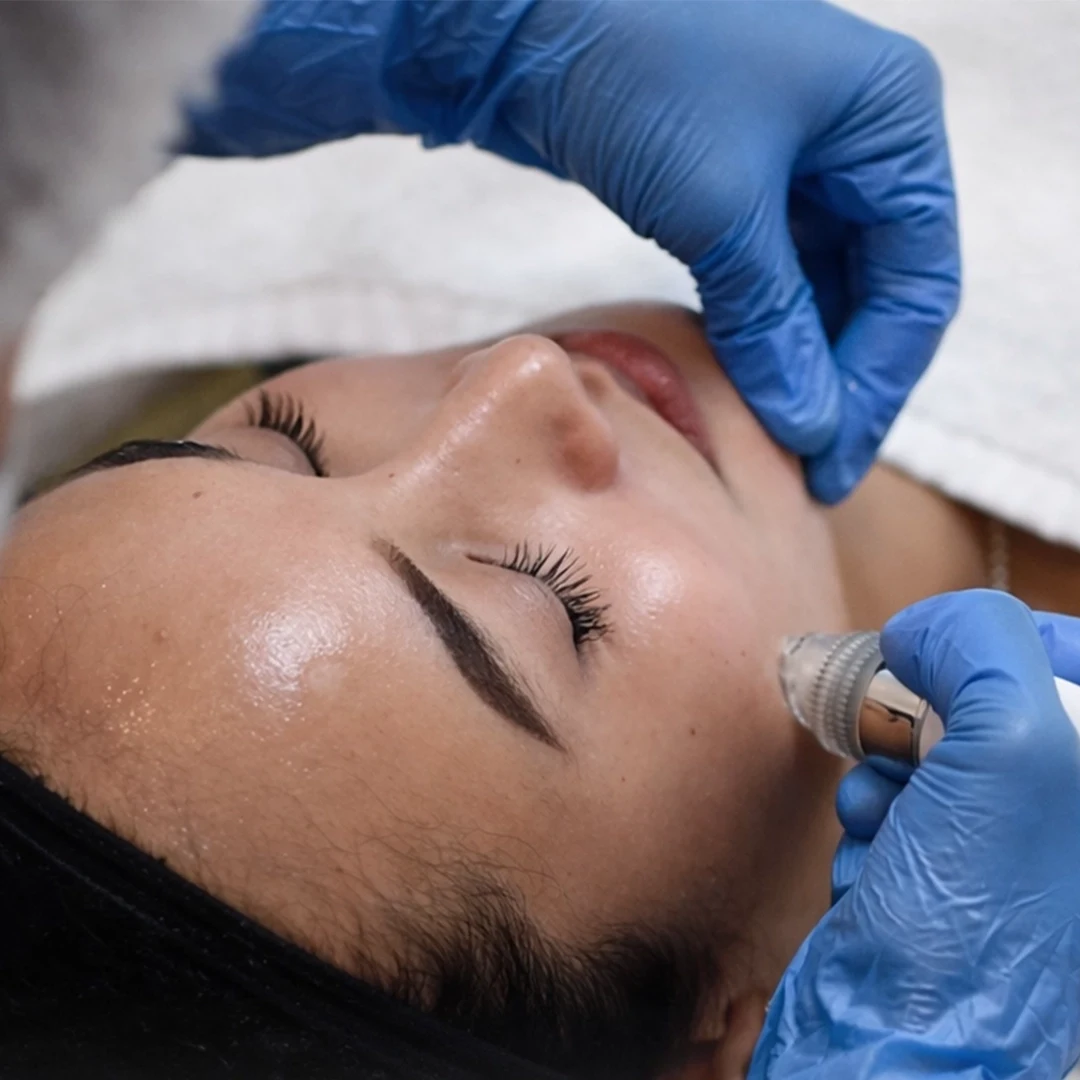 Iconique Instant Lift Pro Facial