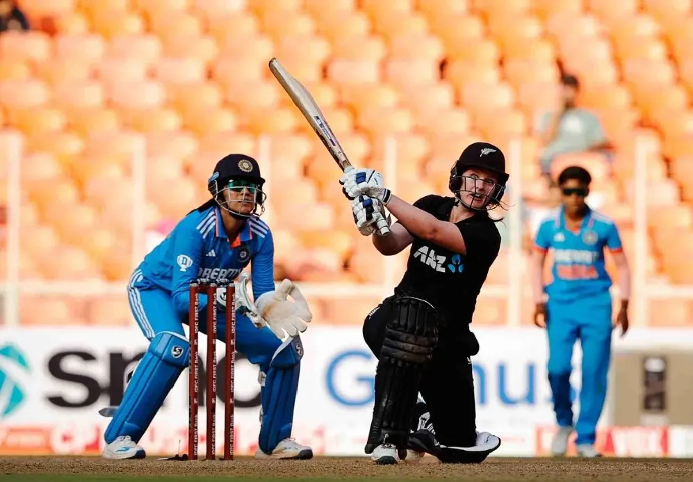 Brooke Halliday's impressive batting set a challenging target for India Women