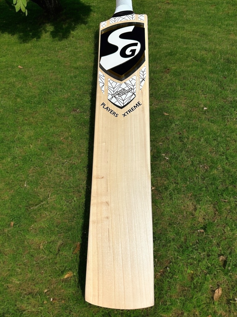 SG Players Extreme -Fully Knocked - Ready to Play Bat (Includes - Scuff Sheet/Extra Grip/Toe Guard)
