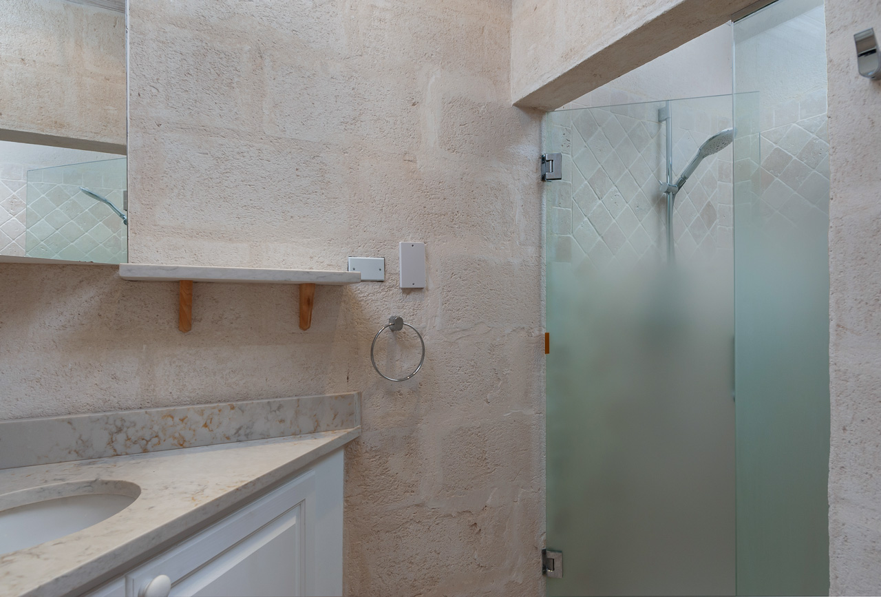 Property thumbnail 9