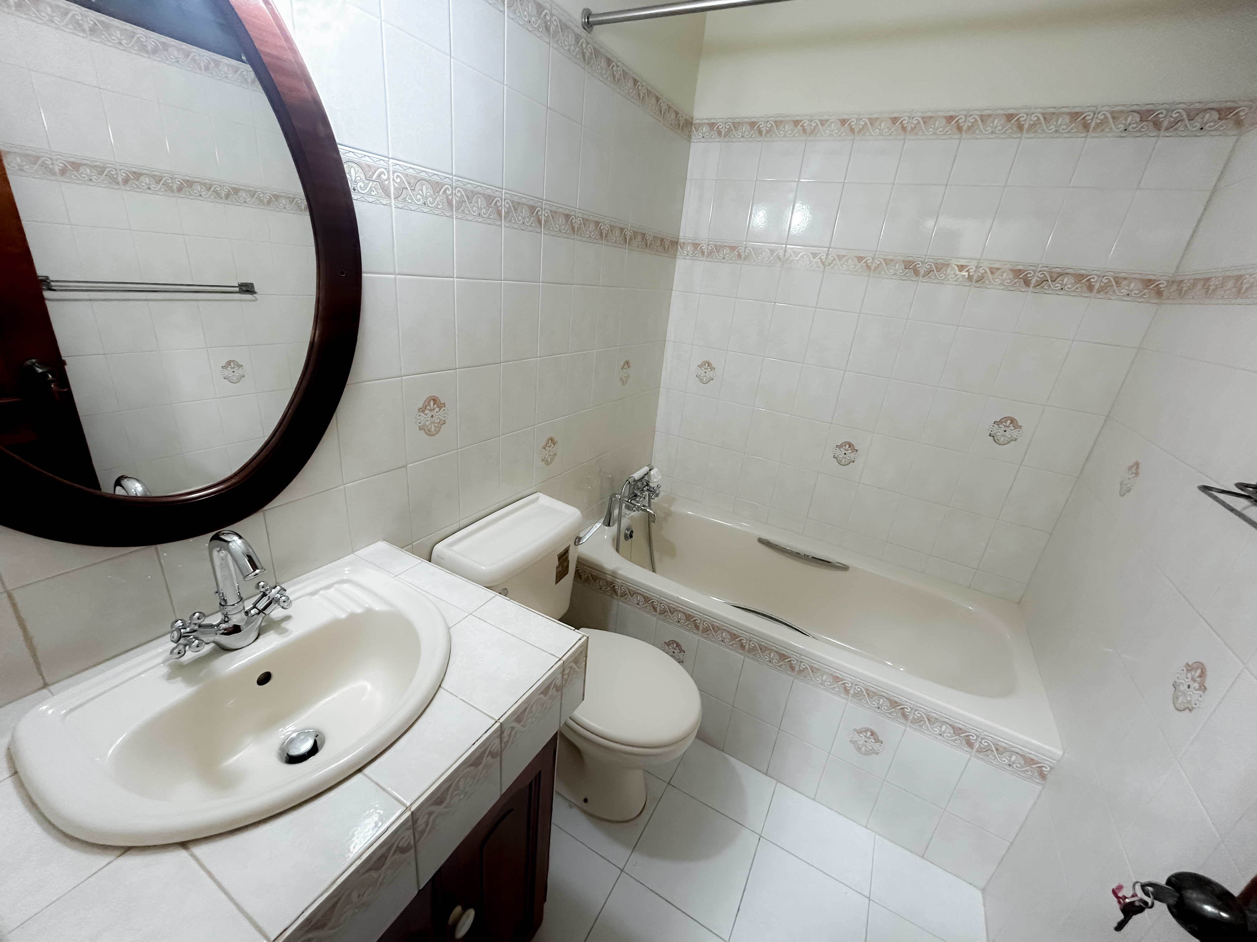 Property thumbnail 9