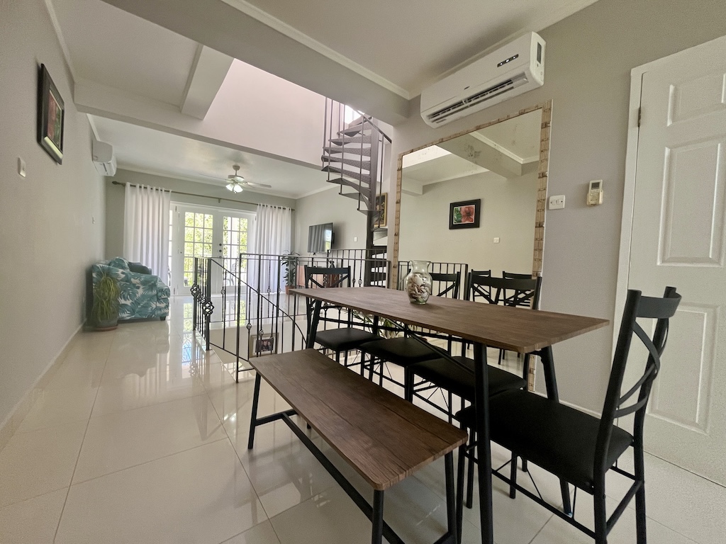 Property thumbnail 12