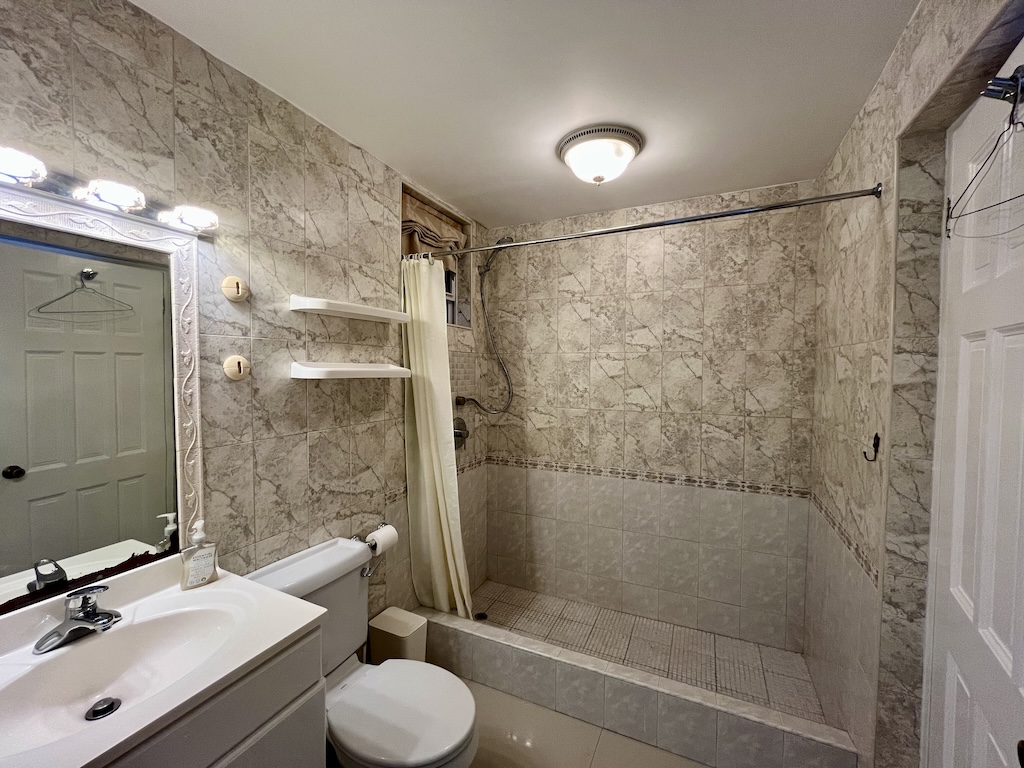 Property thumbnail 16