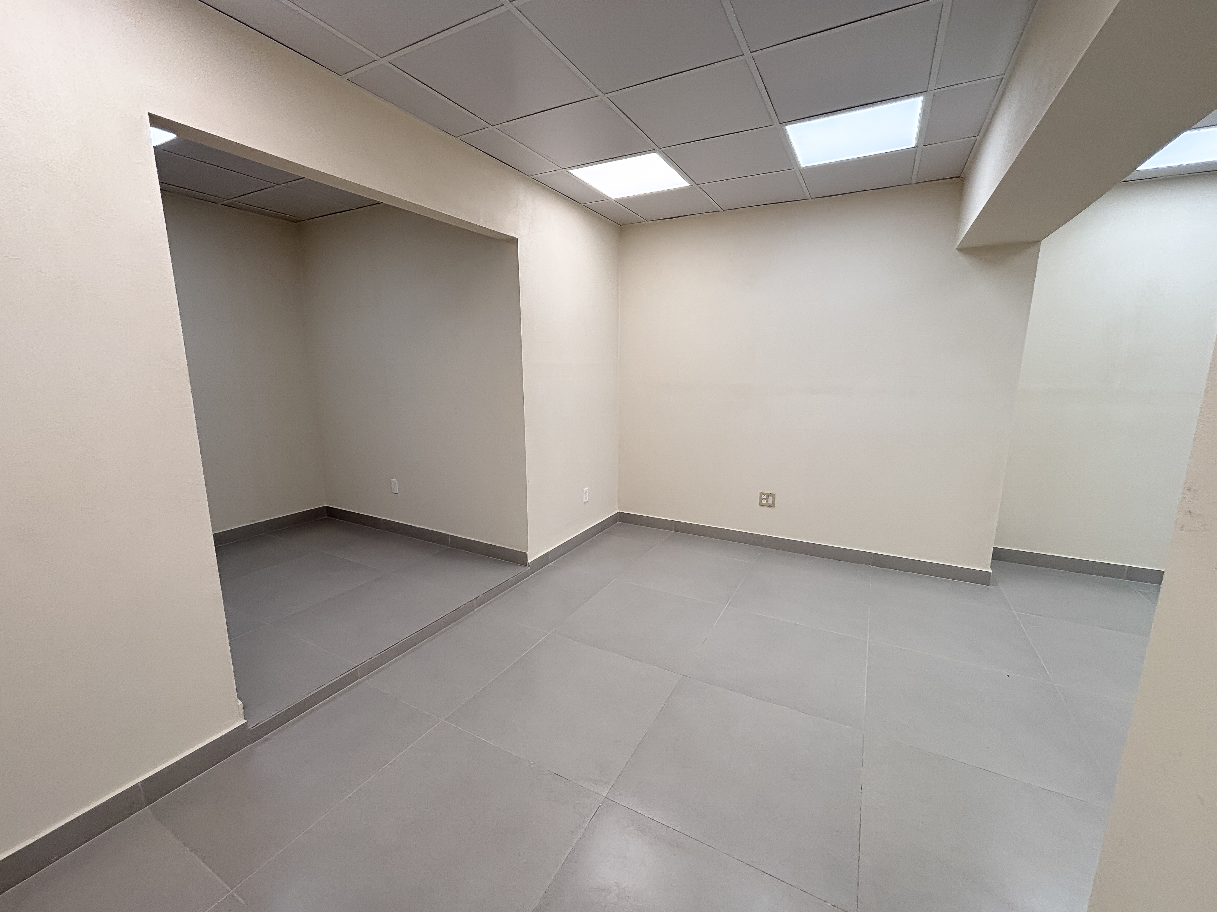 Property thumbnail 11