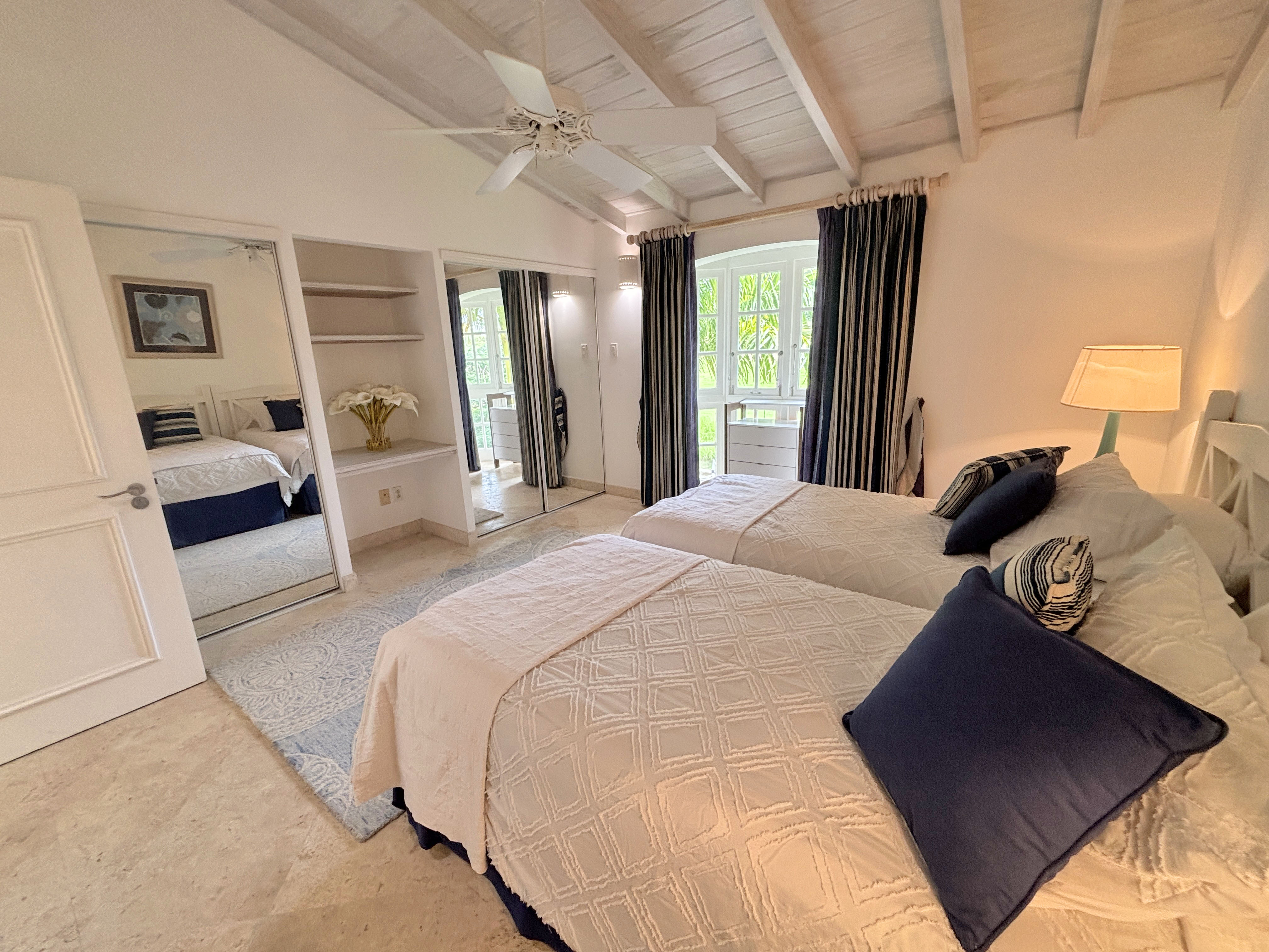 Property thumbnail 12
