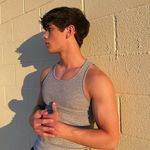 Brandon Rowland Instagram profile photo