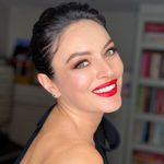 Ezgi Mola Instagram profile photo