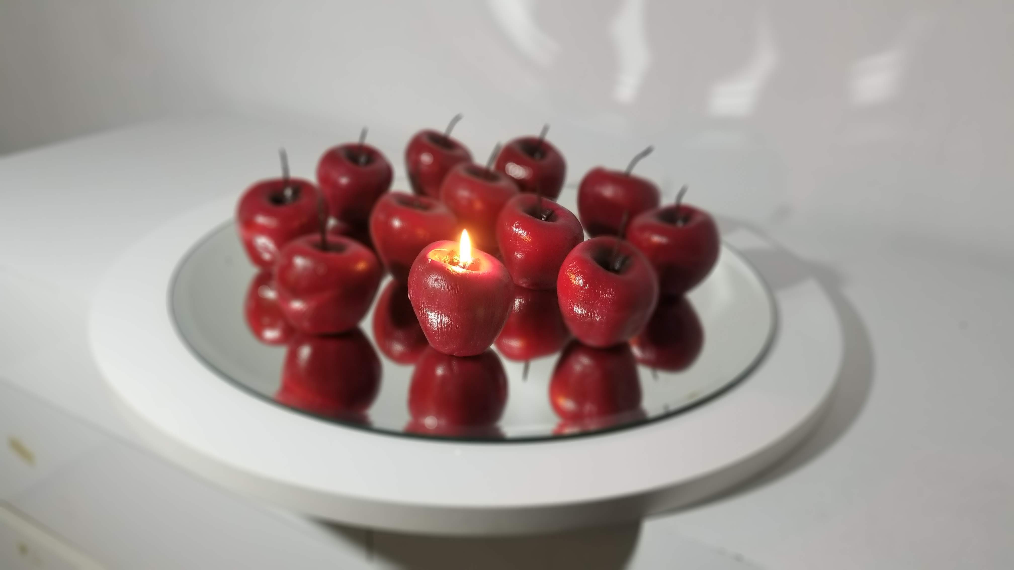 Elma Mum / Apple Candle