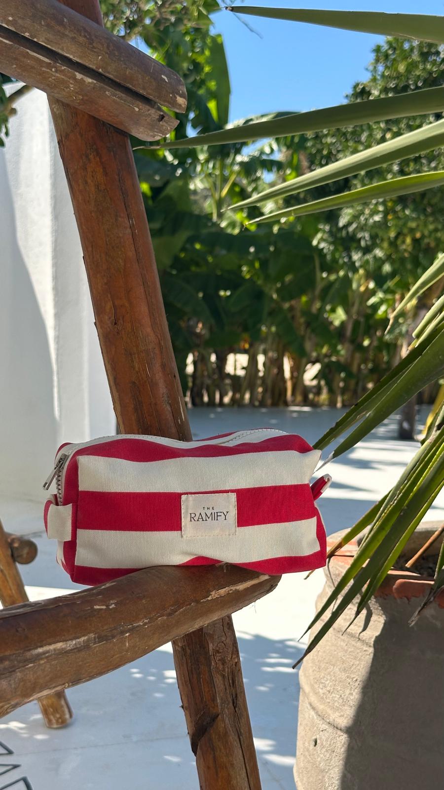 Custom Duck Fabric Cosmetic Bag Manufacturer | Wholesale Makeup Pouch | Private Label Travel Bag