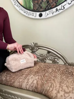 Plush Fabric Makeup Bag – Large Capacity Cosmetic Pouch