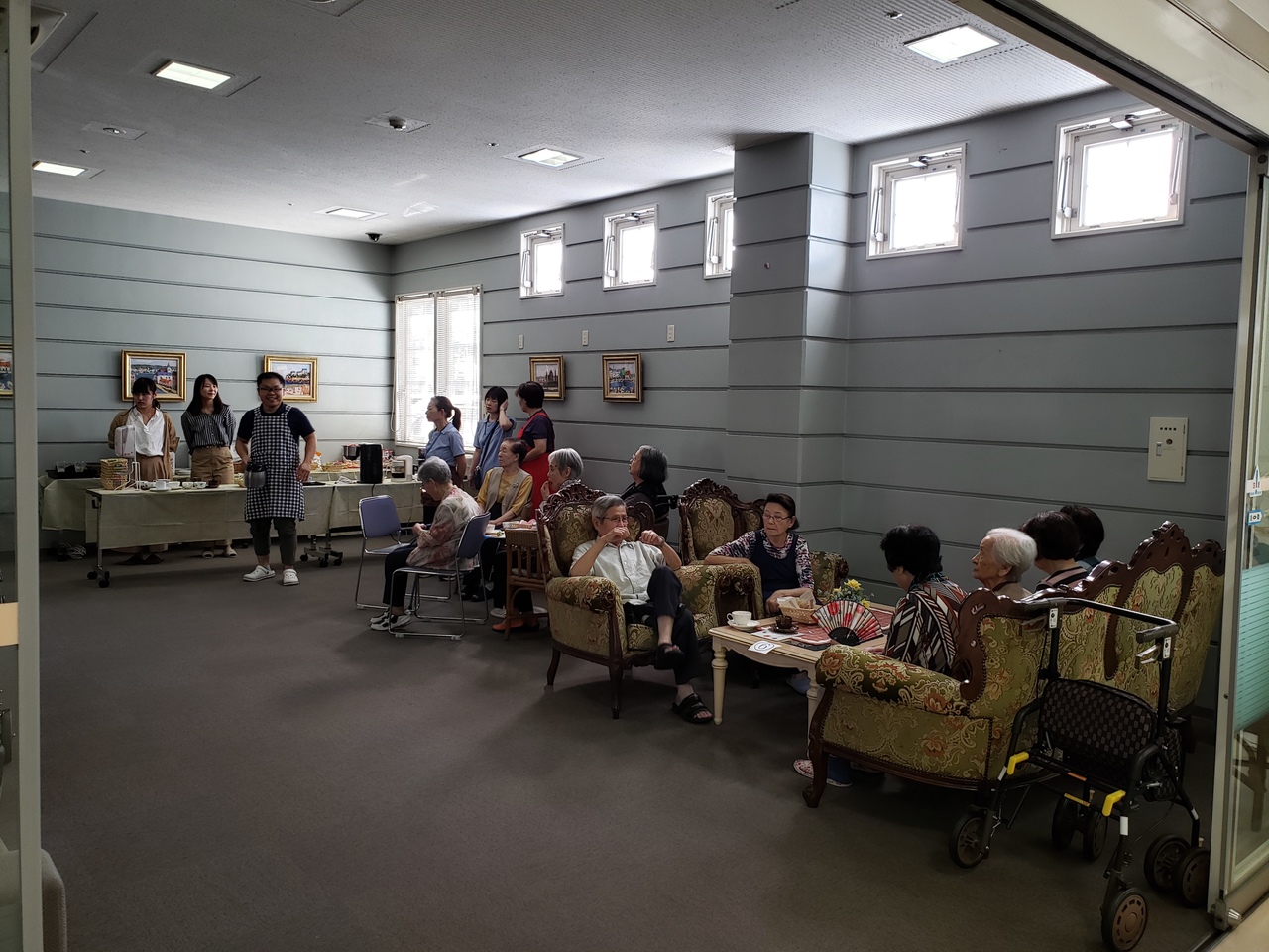 いいほっカフェ会場の様子