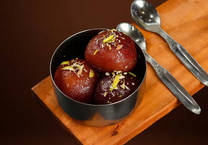 hot-gulab-jamun-2pcs