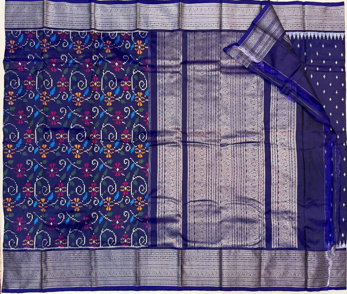 Midnight Valli Ikat Banaras Fusion Saree