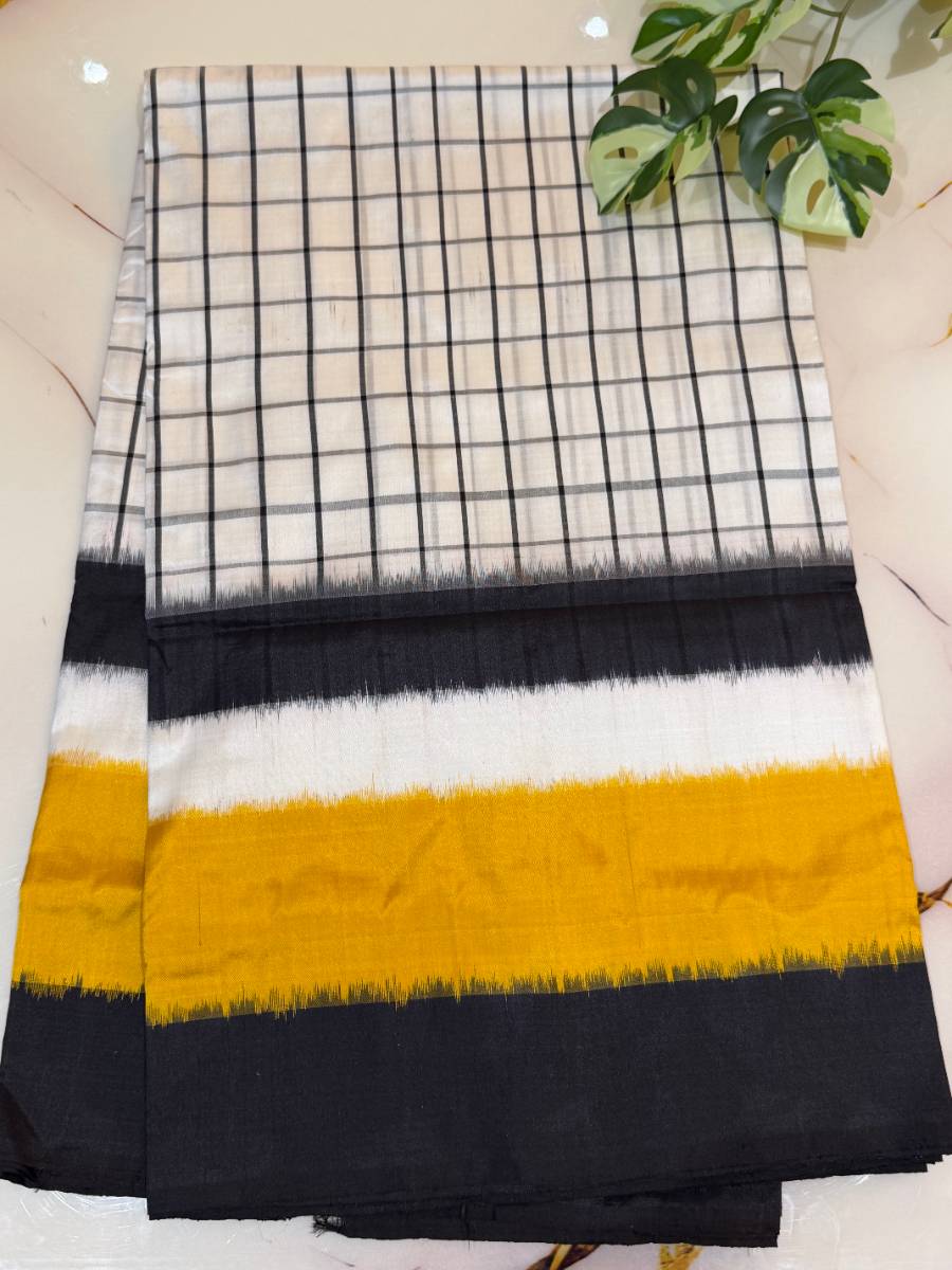 Monochrome Checks Ikat