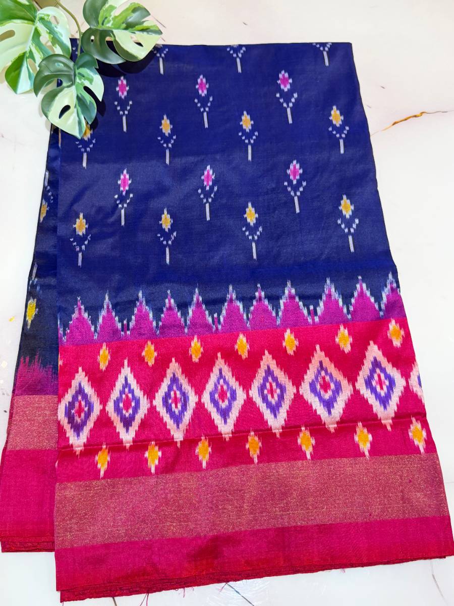 Midnight Navy Rani Floral Diamond Ikat Silk Saree