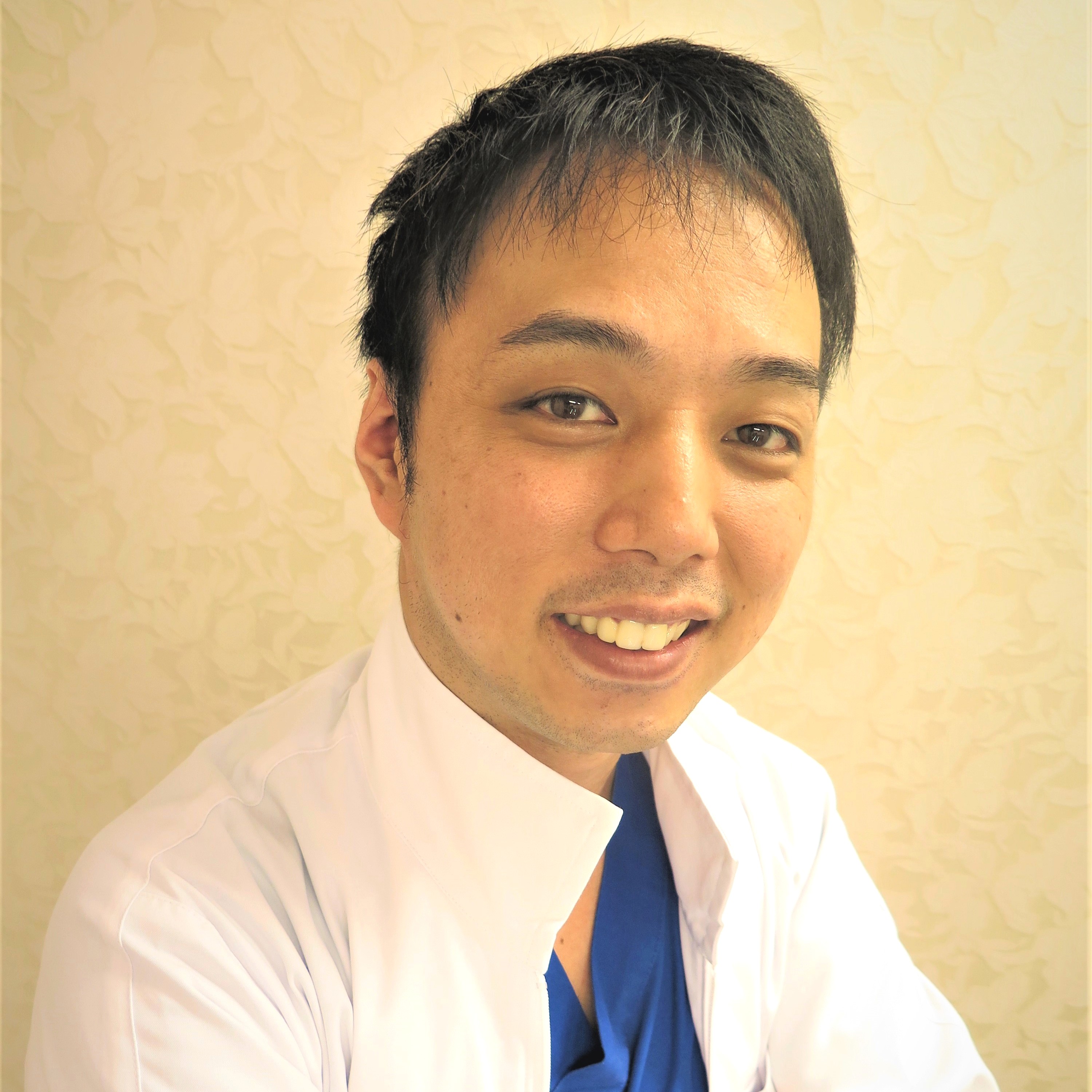 長友 信介
