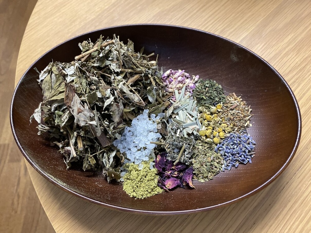 よもぎ蒸し・ハーブ蒸し(40分)