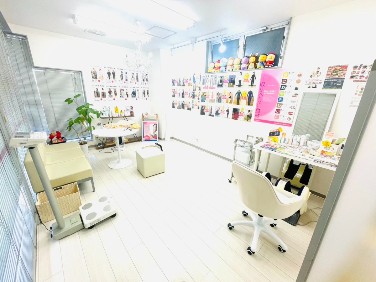 LINE 友だち追加特典