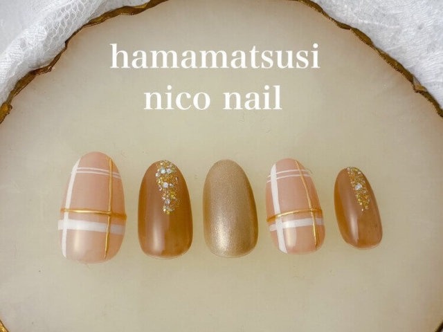 nico nail