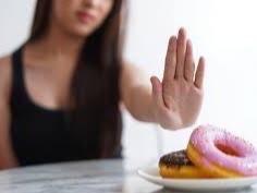 ダイエット中の間食、お酒OK