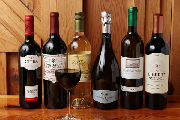 50種以上の豊富なワイン